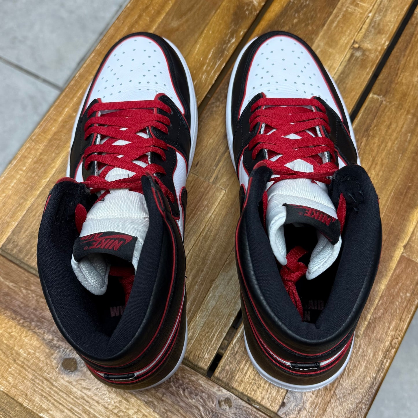 Jordan 1 High Bloodline (Worn)