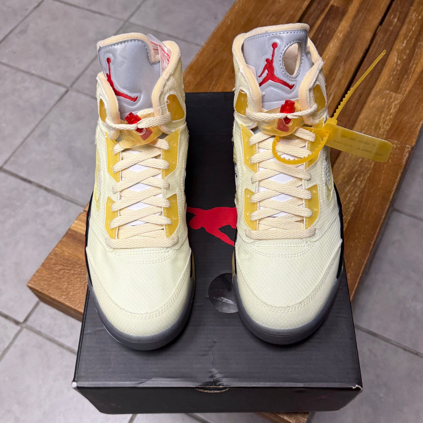 Jordan 5 x Off-White ‘Sail’