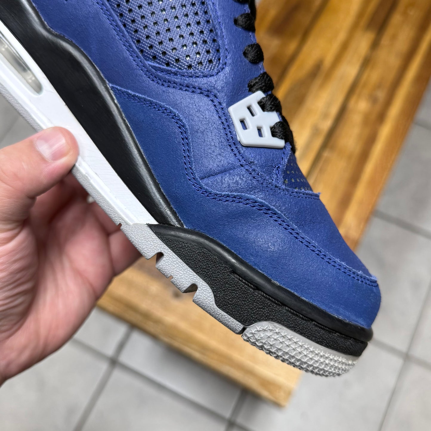 Jordan 4 Retro Winter Loyal Blue (Worn)