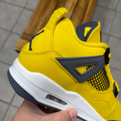 Jordan 4 Lightning (Worn)