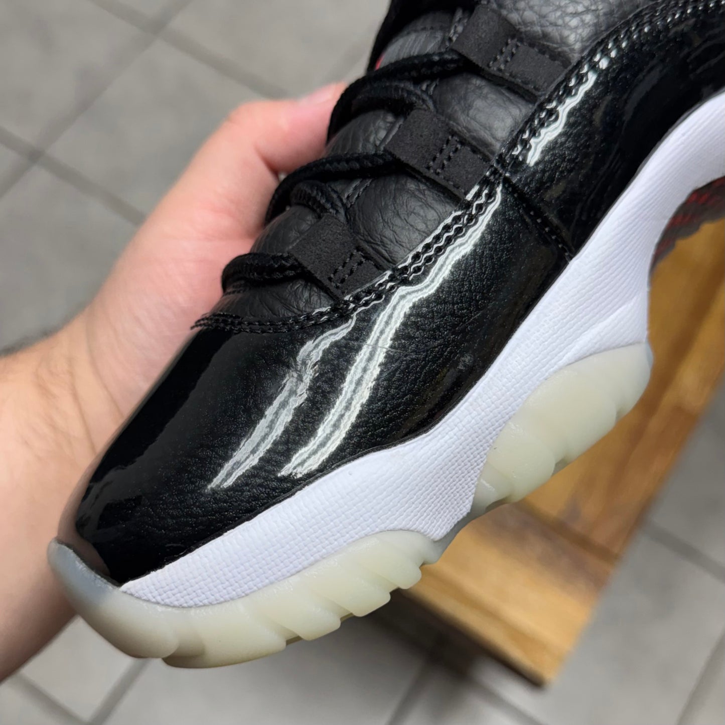 Jordan 11 Low ‘72-10’ (Worn)
