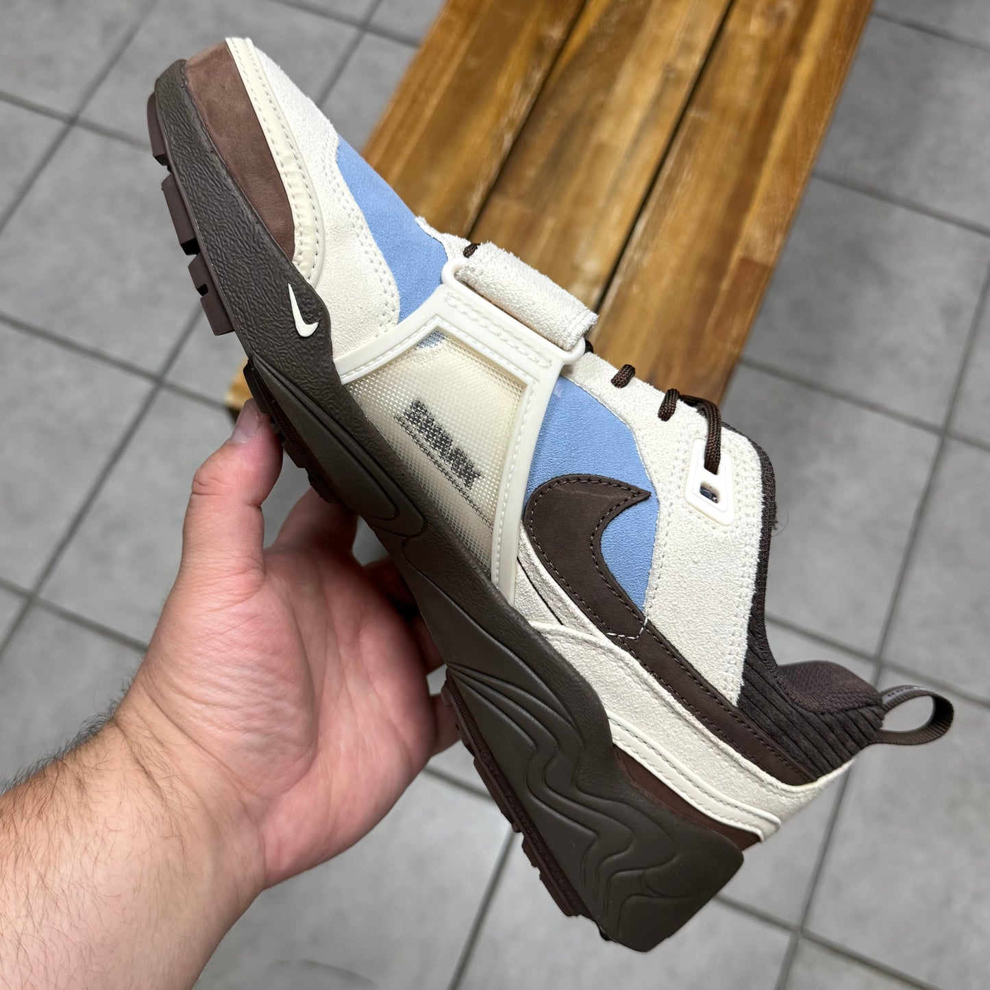 Zoom Field Jaxx x Travis Scott ‘Leche Blue’ (Worn)