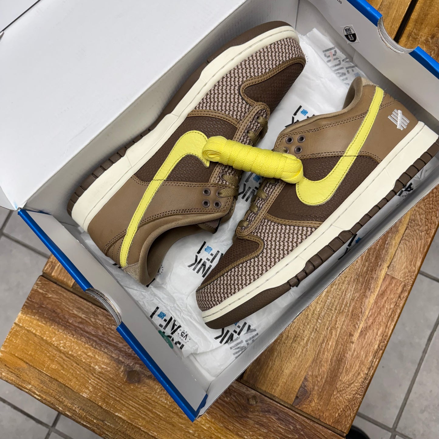 Dunk Low x Undefeated ‘Canteen’ (Worn)