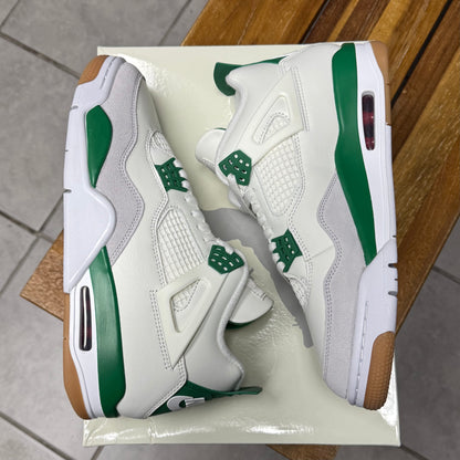 Jordan 4 SB Pine Green