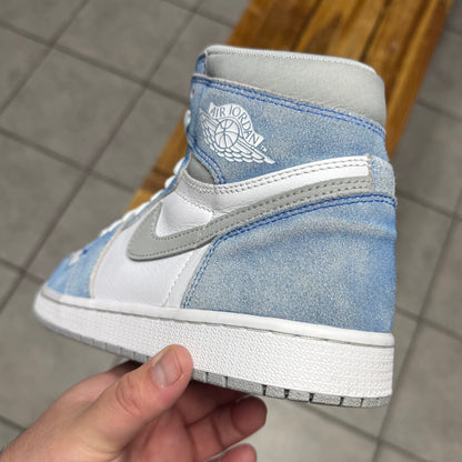 Jordan 1 High OG Hyper Royal (Worn)