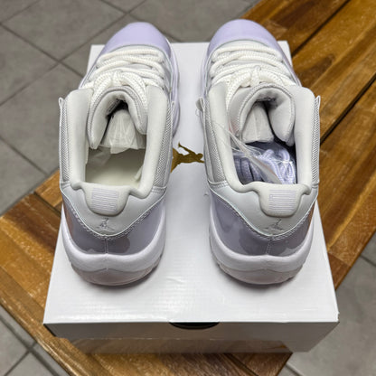 Jordan 11 Low Pure Violet