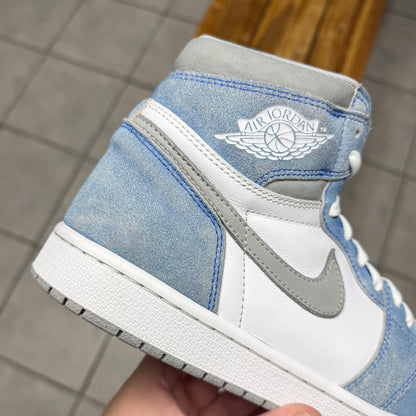 Jordan 1 High OG Hyper Royal (Worn)