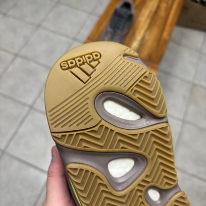 Yeezy Boost 700 ‘Mauve’ (Worn)