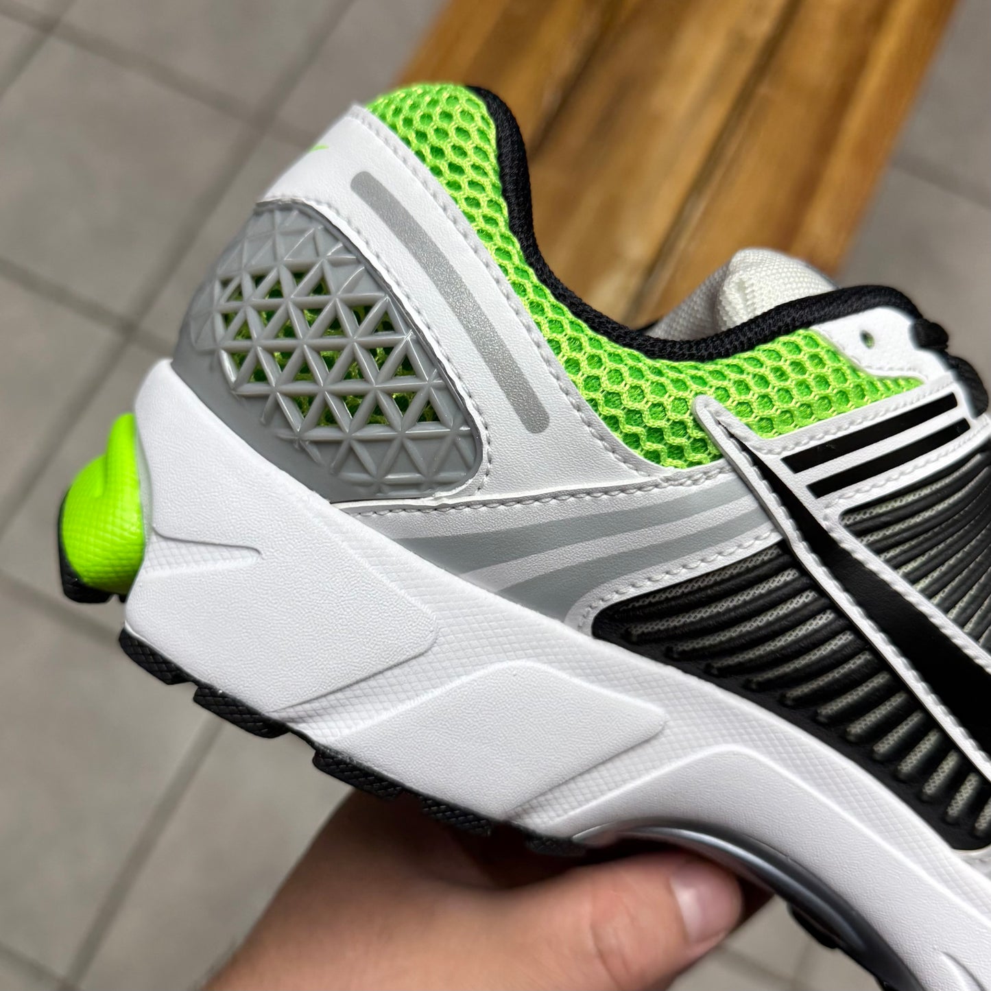 Air Zoom Vomero 5 Electric Green (Worn)