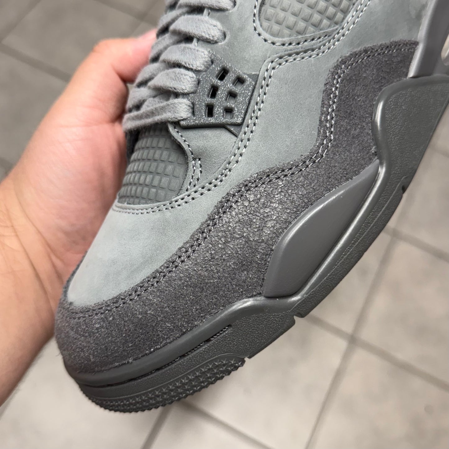 Jordan 4 Wet Cement (Worn)