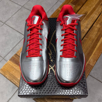 Kobe 5 Protro x Caitlin Clark ‘Rookie of the Year’