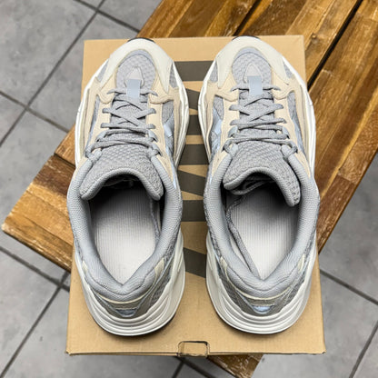 Yeezy 700 V2 Cream (Worn)