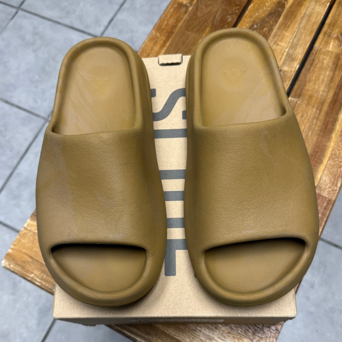 Yeezy Slide Ochre (Worn)