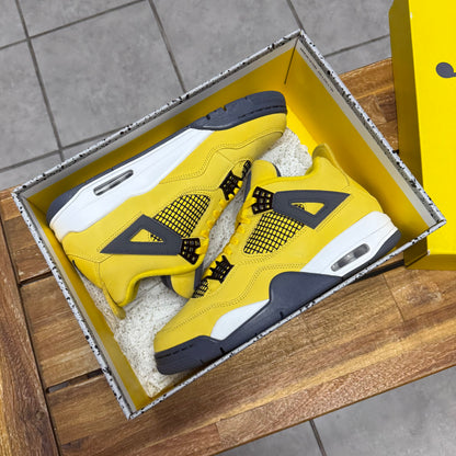 Jordan 4 Lightning (Worn)