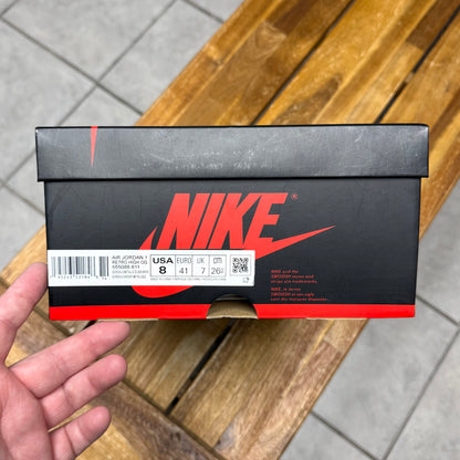 Jordan 1 High OG Bordeaux (Worn)