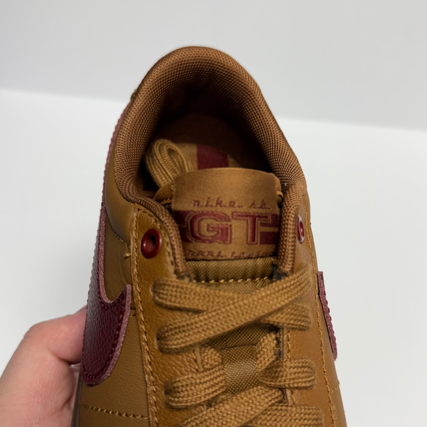 Nike Blazer Low SB ‘Light British Tan’