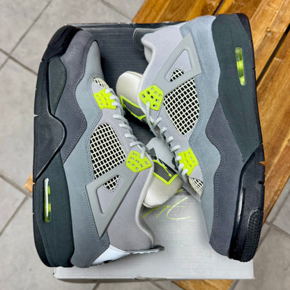 Jordan 4 Neon 95 (Worn)