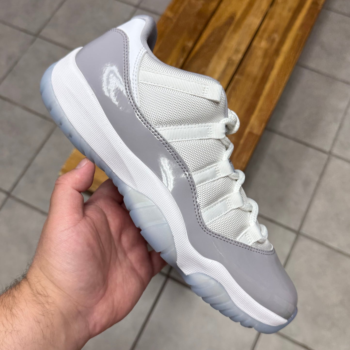 Jordan 11 Low Cement Grey