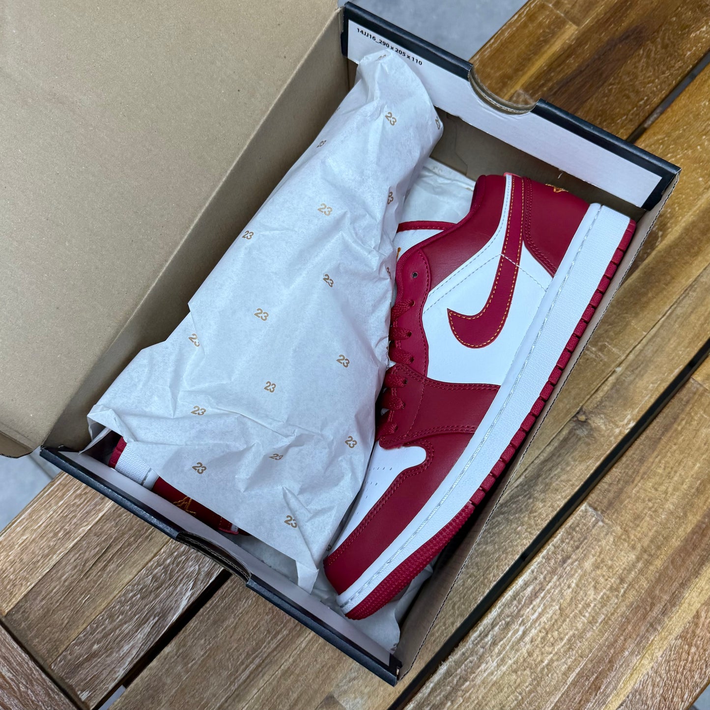 Jordan 1 Low Cardinal Red