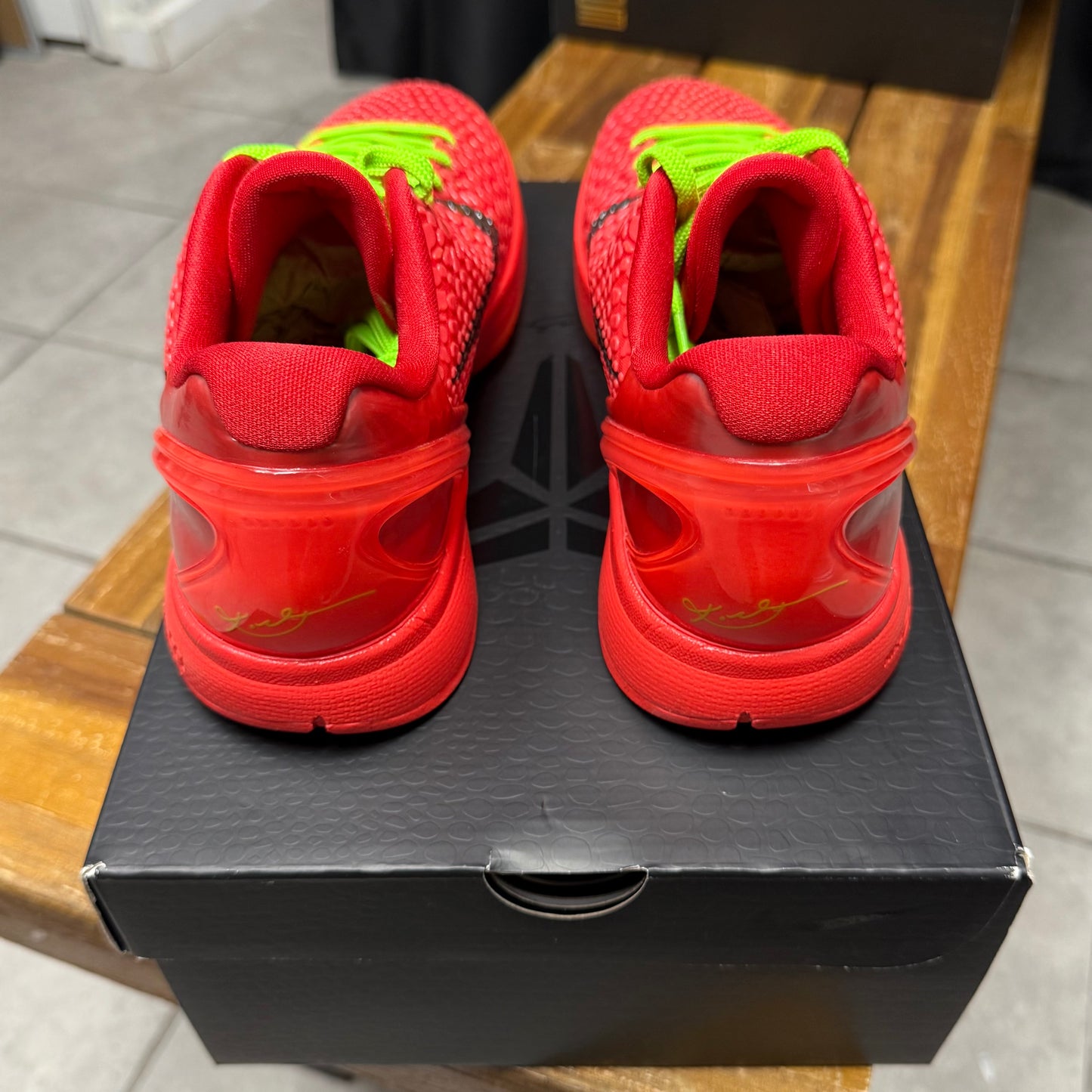 Kobe 6 Protro Reverse Grinch