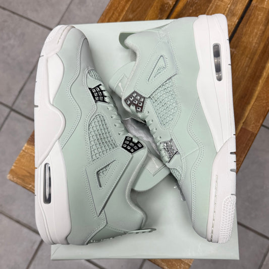 Jordan 4 Seafoam Sail