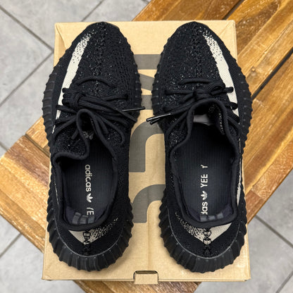 Yeezy 350 V2 Oreo (Worn)