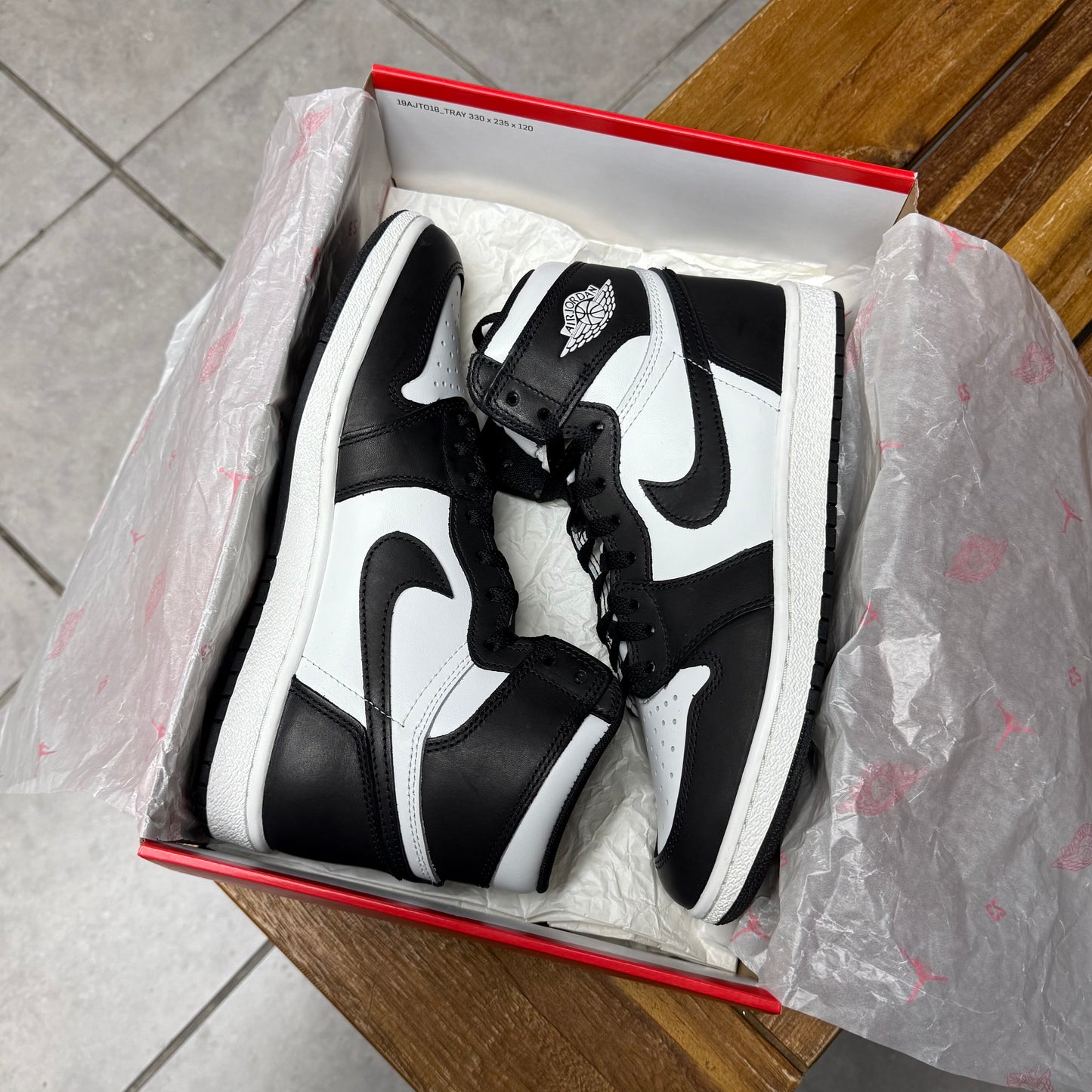 Jordan 1 High ‘85 ‘Black White’