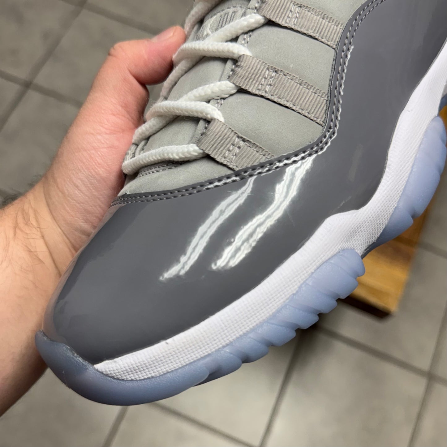 Jordan 11 Cool Grey (Worn)