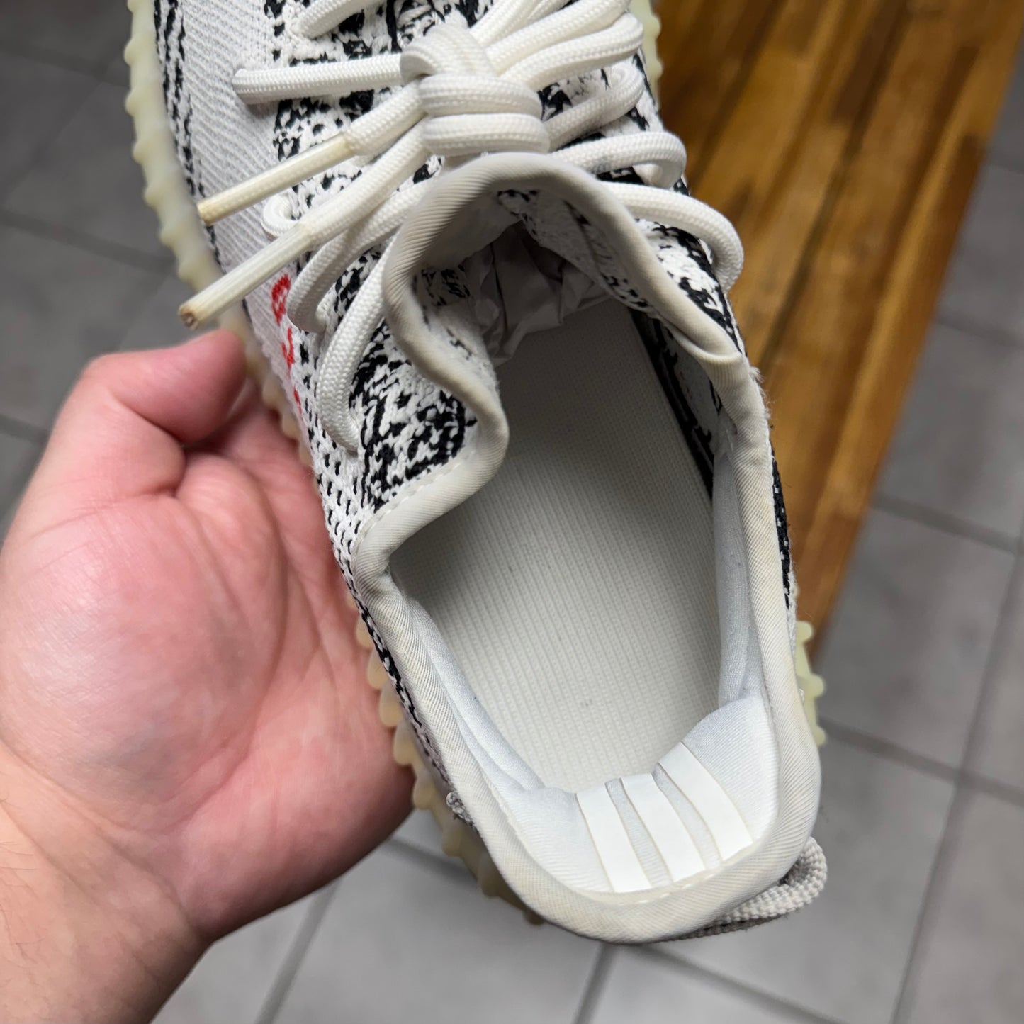 Yeezy 350 V2 Zebra (Worn)
