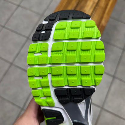 Air Zoom Vomero 5 Electric Green (Worn)
