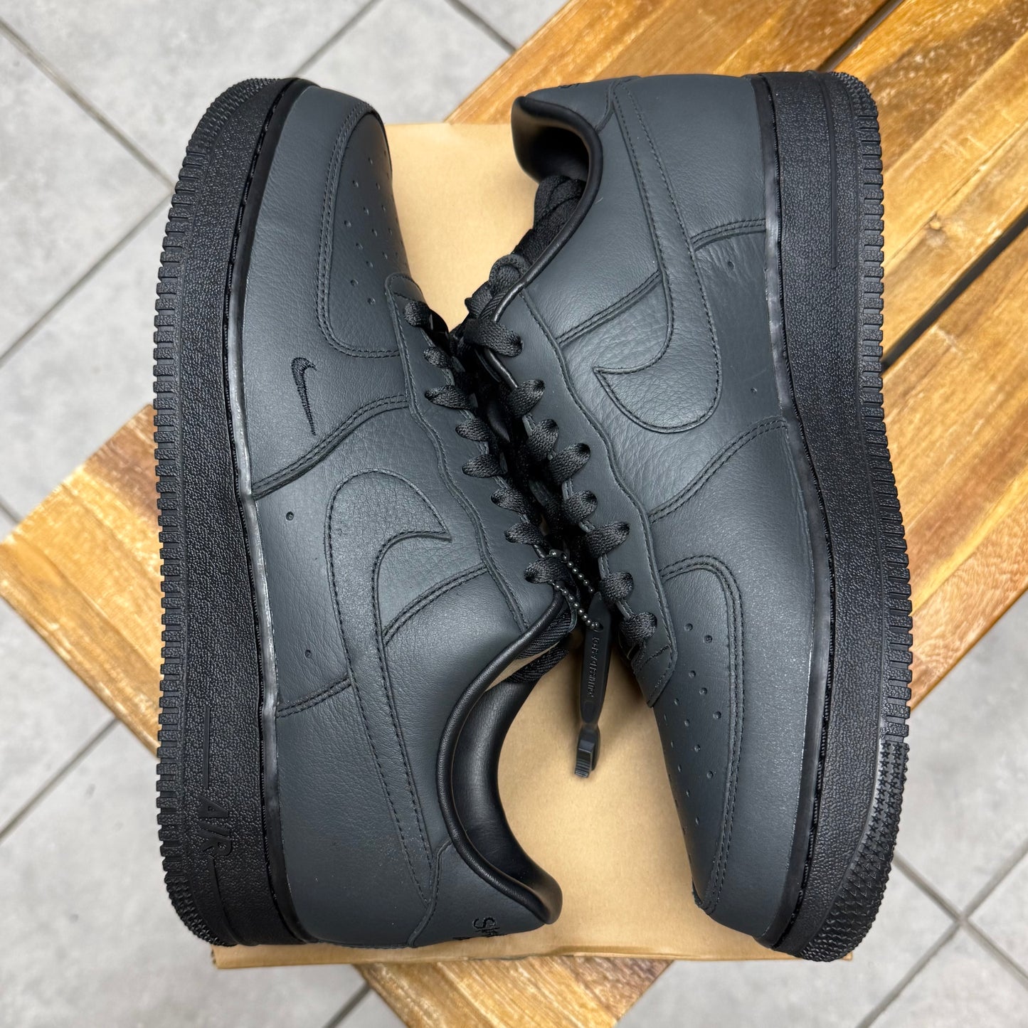 Air Force 1 Low Dirty Triple Black