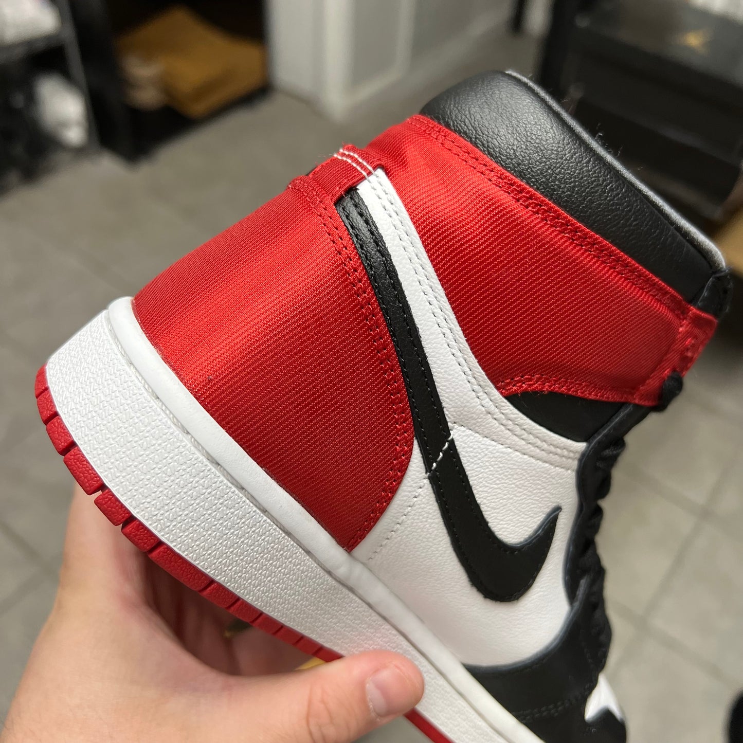 Jordan 1 High Satin Black Toe (Women’s/Worn)