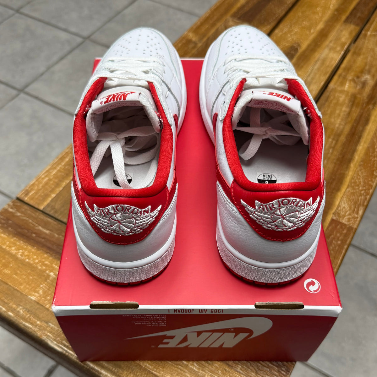 Jordan 1 Low OG University Red (Worn)