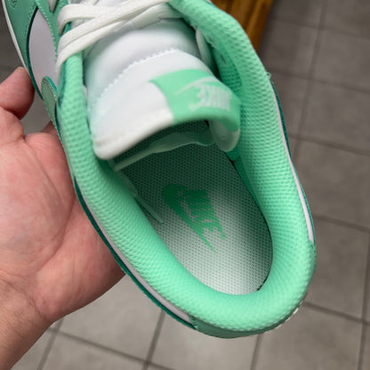 Dunk Low Green Glow (Worn)