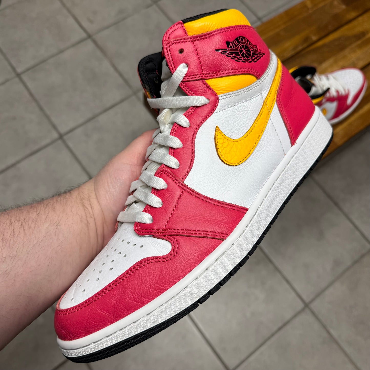 Jordan 1 High OG Light Fusion Red (Worn)