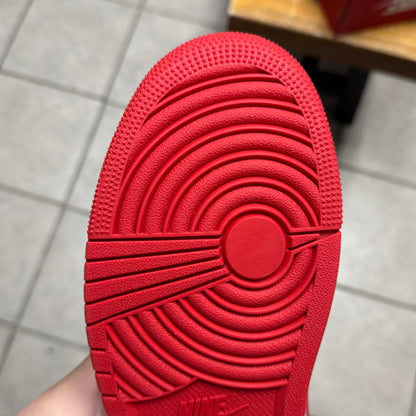 Jordan 1 Low OG University Red (Worn)