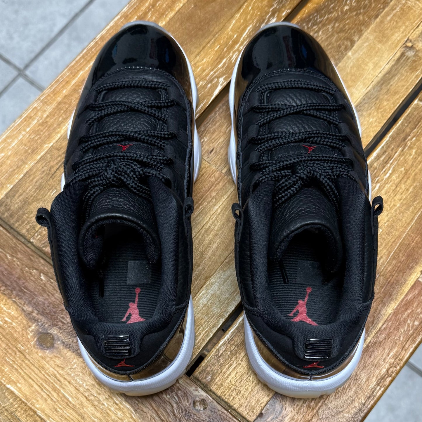 Jordan 11 Low ‘72-10’ (Worn)