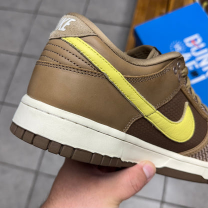Dunk Low x Undefeated ‘Canteen’ (Worn)