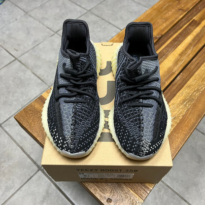 Yeezy 350 V2 Carbon