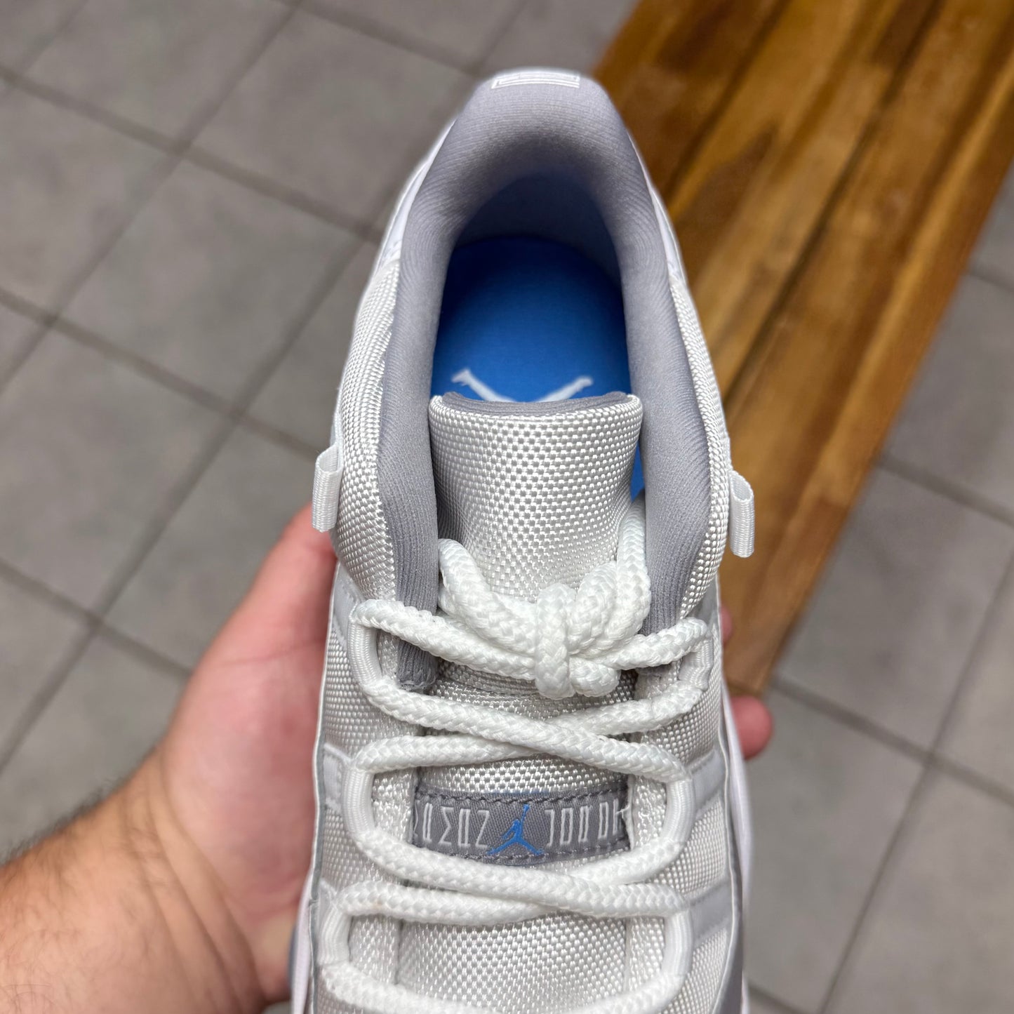 Jordan 11 Low Cement Grey