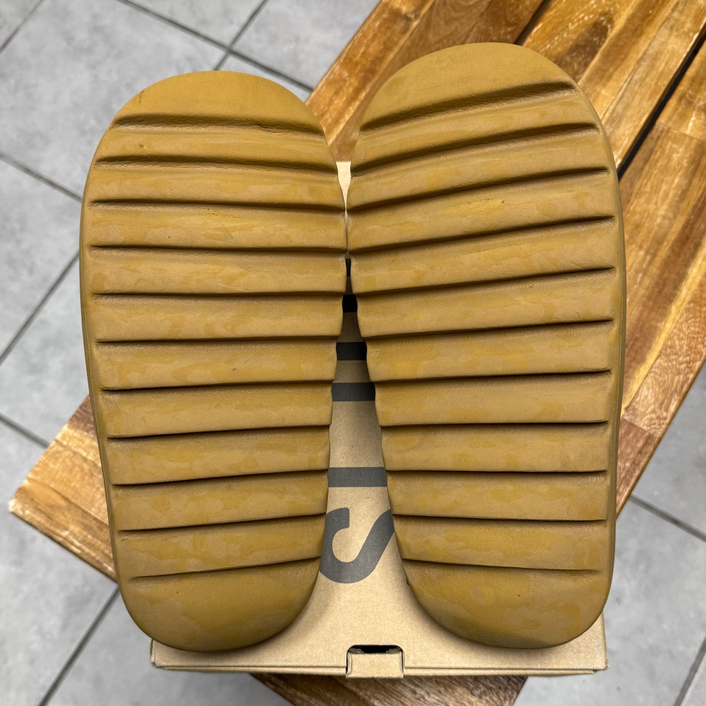 Yeezy Slide Ochre (Worn)