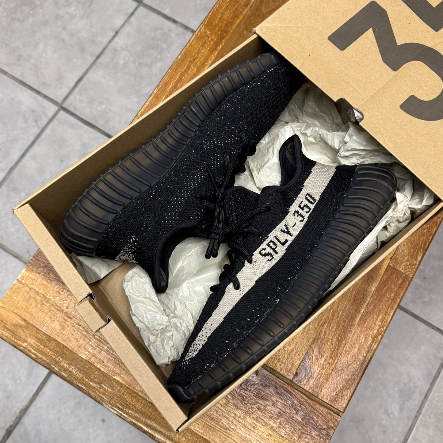 Yeezy 350 V2 Oreo (Worn)