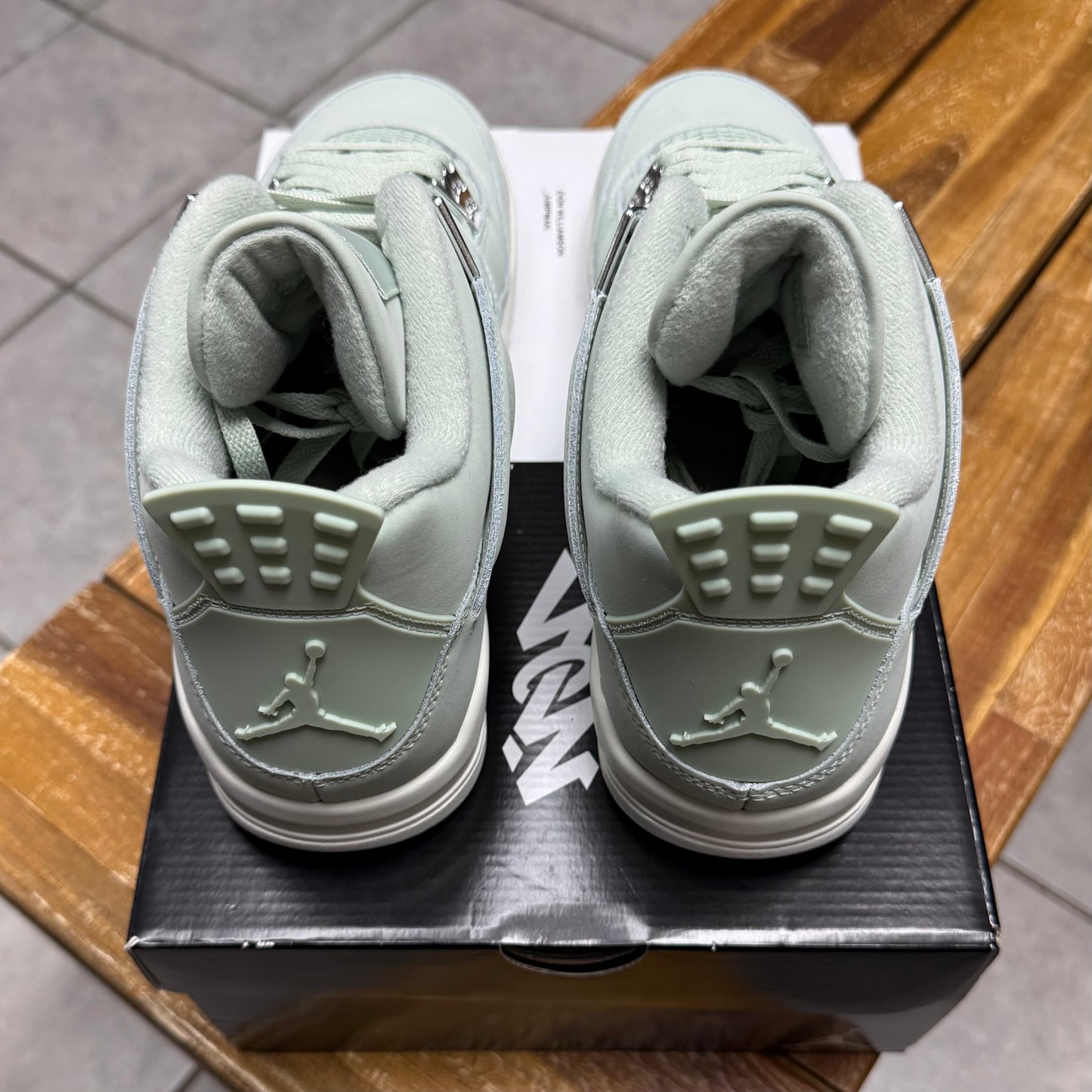 Jordan 4 Seafoam W