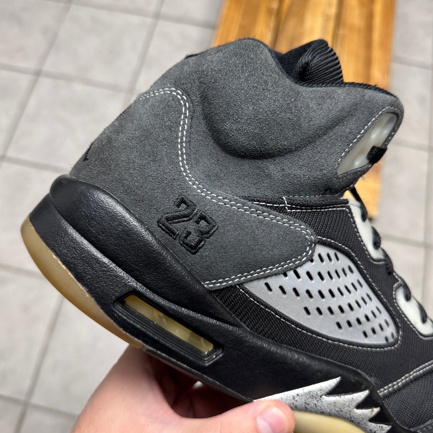 Jordan 5 Anthracite (Worn)