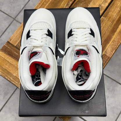Jordan 4 Flight Club