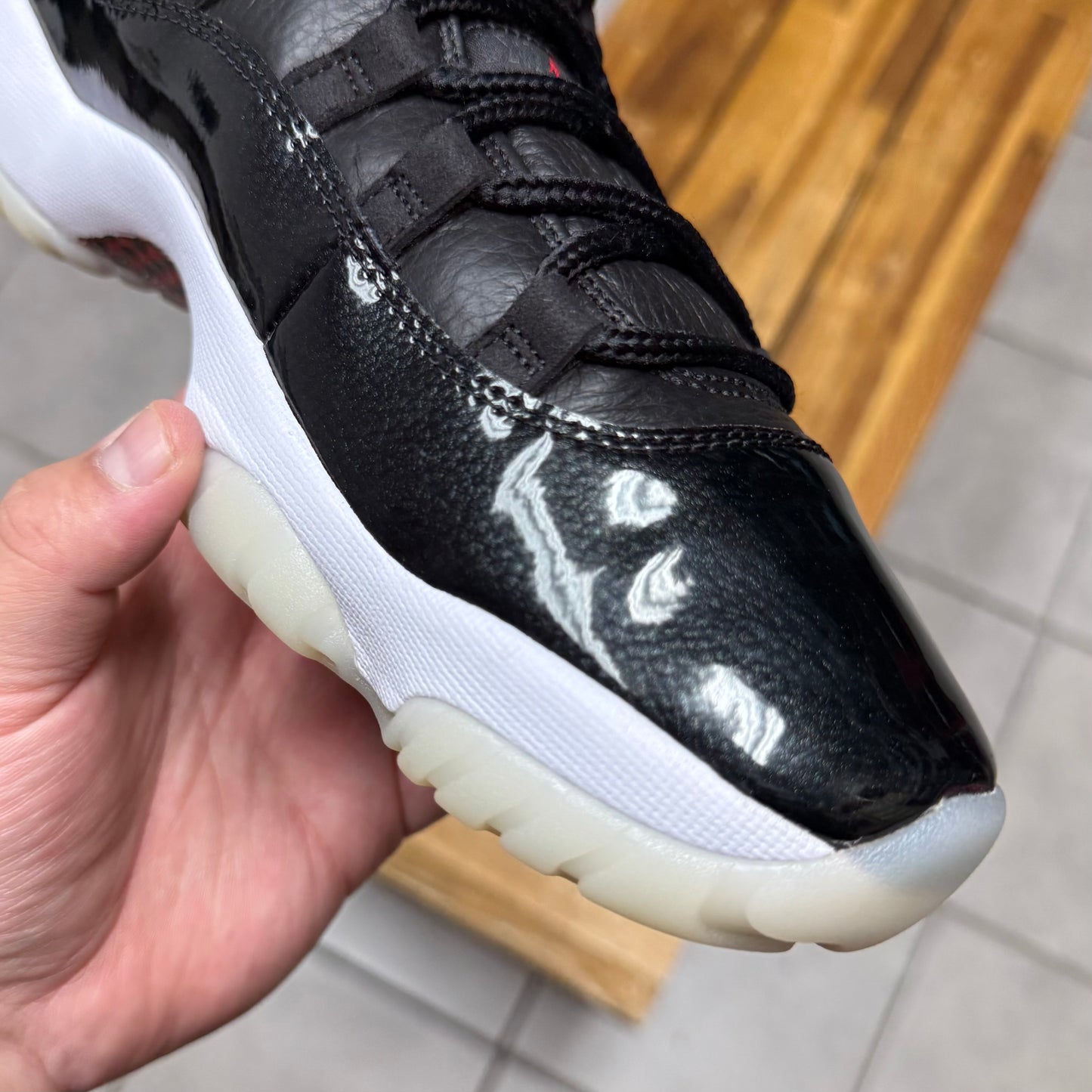 Jordan 11 Low 72-10 (Worn)
