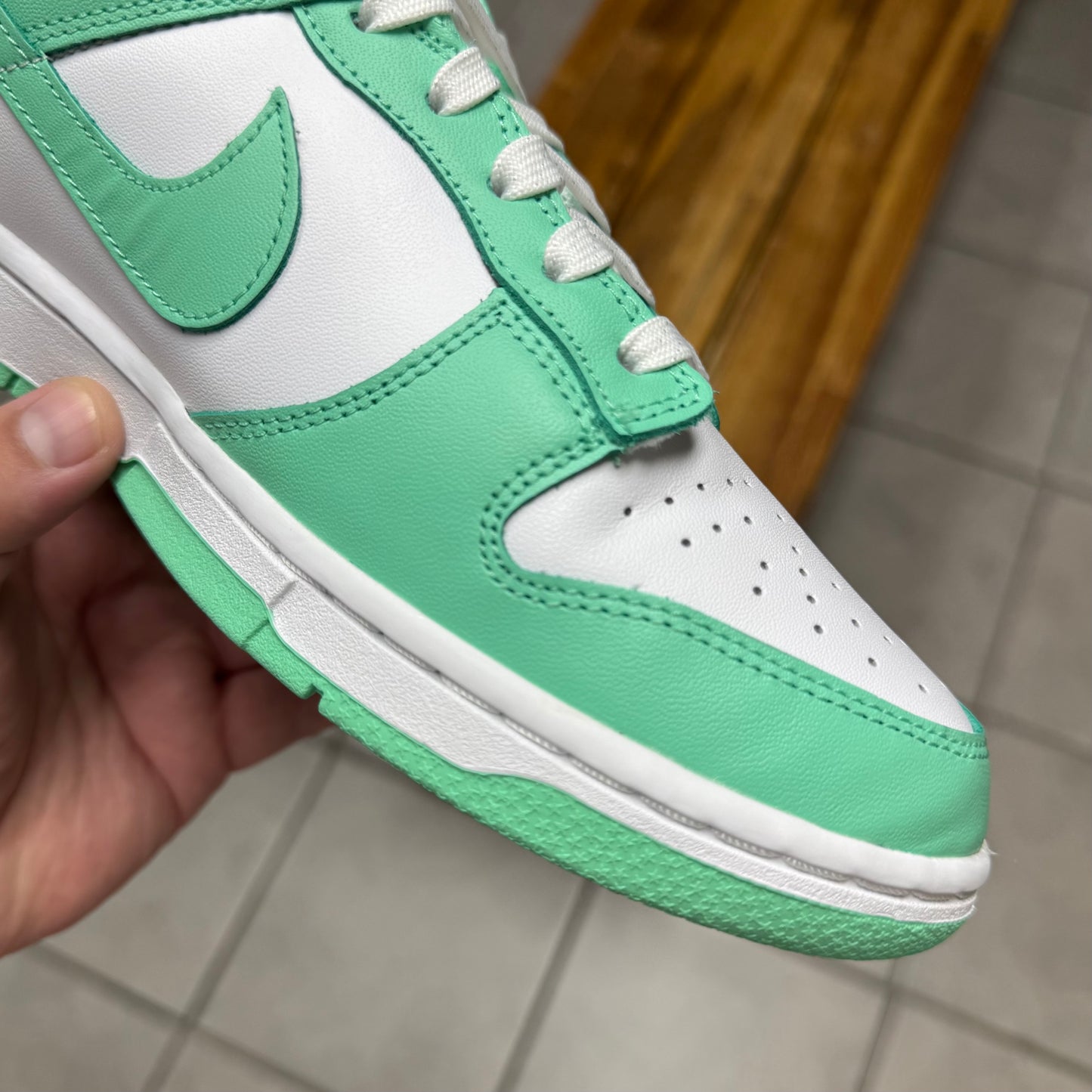 Dunk Low Green Glow (Worn)
