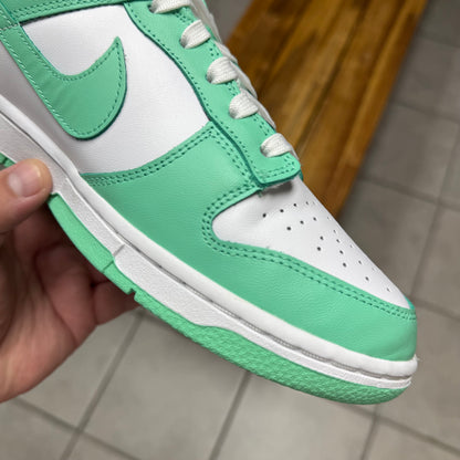 Dunk Low Green Glow (Worn)