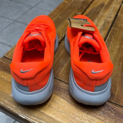Nike Journey Run Premium Hyper Crimson