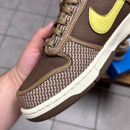 Dunk Low x Undefeated ‘Canteen’ (Worn)